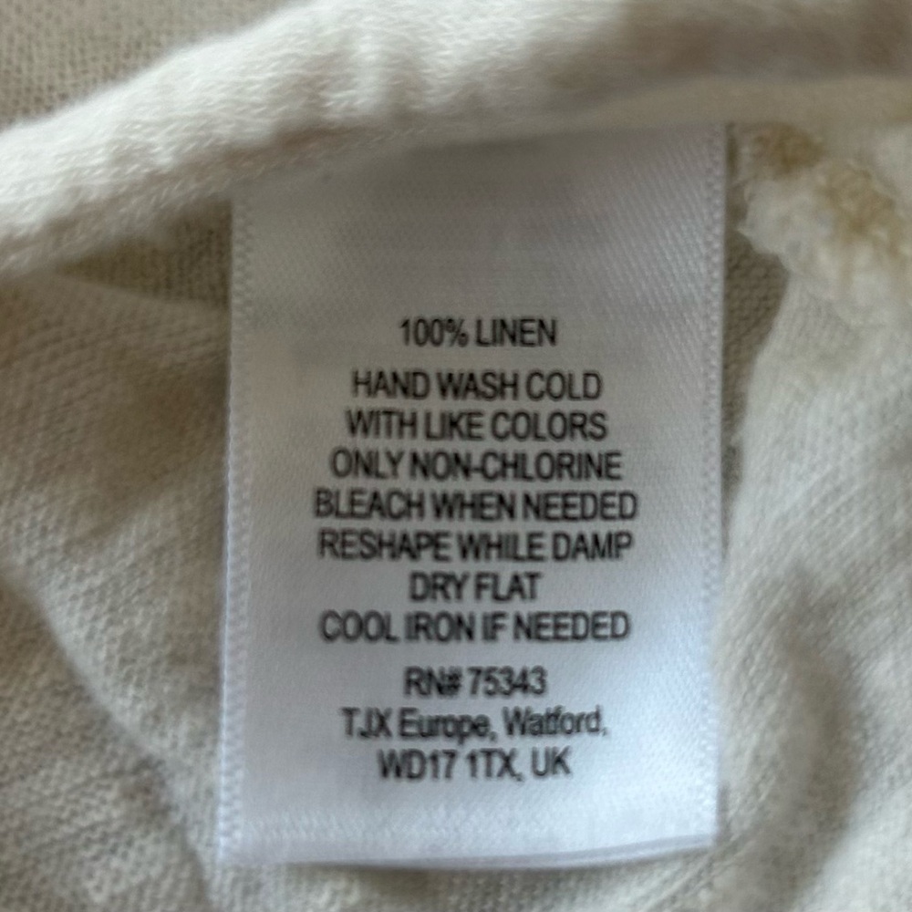 Women's Cream Top - Picture 4 of 4